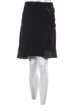 Fustă Unbranded, Mărime XL, Culoare Multicolor, Preț 14,99 Lei