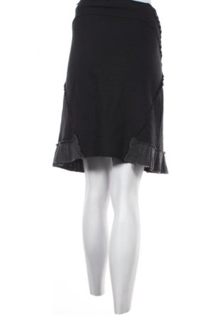 Fustă Unbranded, Mărime XL, Culoare Multicolor, Preț 14,99 Lei