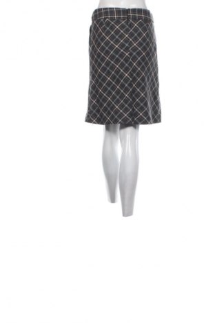 Пола Unbranded, Размер S, Цвят Многоцветен, Цена 7,66 €