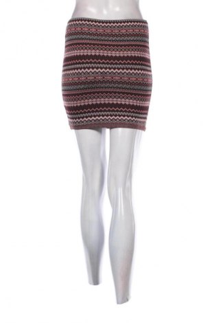 Rock Vero Moda, Größe S, Farbe Mehrfarbig, Preis 1,99 €