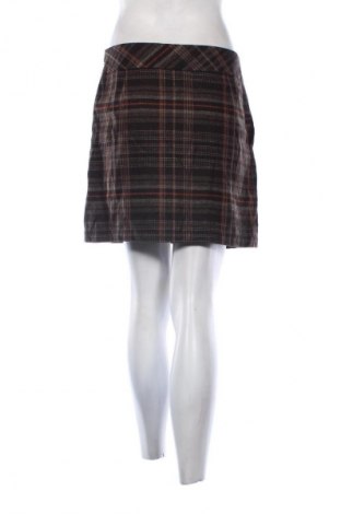 Fustă Yessica, Mărime M, Culoare Multicolor, Preț 7,99 Lei