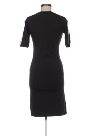 Φόρεμα Adidas, Μέγεθος M, Χρώμα Μαύρο, Τιμή 36,99 €