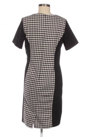 Kleid Alfredo Pauly, Größe M, Farbe Mehrfarbig, Preis 2,99 €