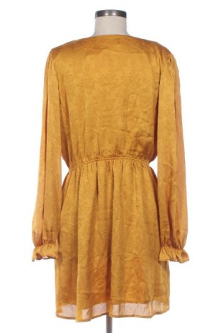 Kleid Apricot, Größe M, Farbe Gelb, Preis € 10,99