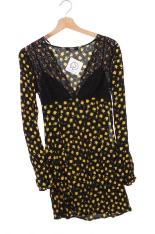 Рокля Bershka, Размер XS, Цвят Многоцветен, Цена 4,60 €