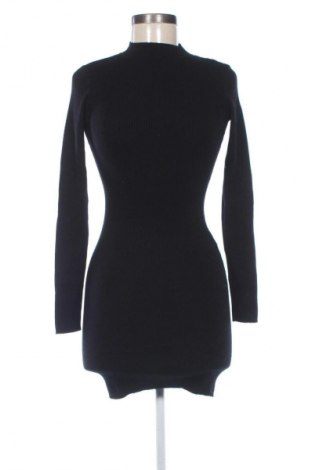 Rochie Bershka, Mărime S, Culoare Negru, Preț 20,99 Lei