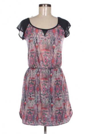 Kleid Bershka, Größe M, Farbe Mehrfarbig, Preis 10,99 €