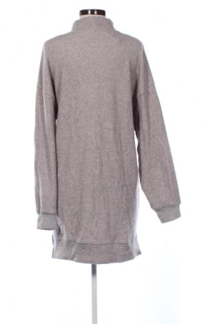 Рокля Bershka, Размер M, Цвят Сив, Цена 10,22 €