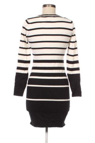 Рокля Best, Размер M, Цвят Многоцветен, Цена 20,00 €