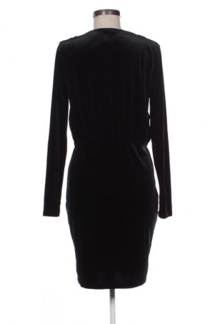 Sukienka Cubus, Rozmiar L, Kolor Czarny, Cena 24,99 zł