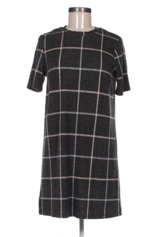 Рокля F&F, Размер M, Цвят Многоцветен, Цена 8,16 €