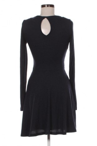 Kleid Fb Sister, Größe S, Farbe Blau, Preis 3,99 €