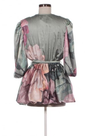 Kleid Fervente, Größe M, Farbe Mehrfarbig, Preis € 14,77