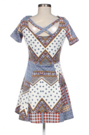 Šaty  H&M, Velikost M, Barva Vícebarevné, Cena  399,00 Kč