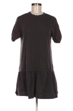 Kleid H&M Divided, Größe XS, Farbe Grau, Preis 10,56 €