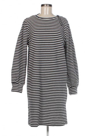 Ruha Hema, Méret L, Szín Sokszínű, Ár 929 Ft