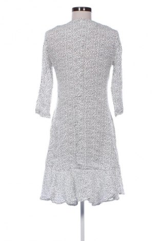 Sukienka Ichi, Rozmiar M, Kolor Kolorowy, Cena 28,99 zł