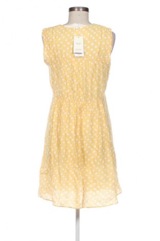 Рокля Mango, Размер M, Цвят Многоцветен, Цена 9,06 €