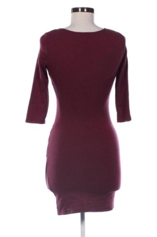Kleid Mango, Größe XS, Farbe Lila, Preis 10,99 €