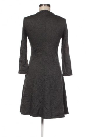 Šaty  Mango, Velikost M, Barva Vícebarevné, Cena  149,00 Kč