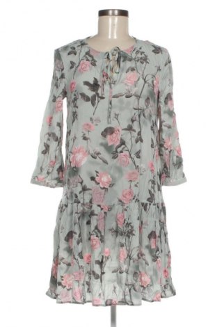 Šaty  Mohito, Veľkosť M, Farba Viacfarebná, Cena  3,95 €