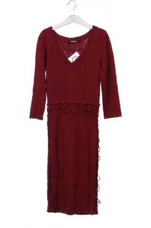 Ruha Morgan, Méret S, Szín Piros, Ár 2 839 Ft