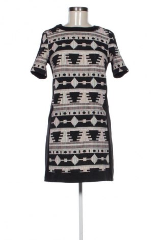 Kleid New Look, Größe M, Farbe Mehrfarbig, Preis 8,99 €