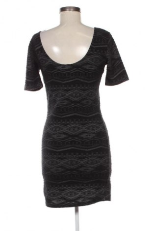 Kleid ONLY, Größe S, Farbe Mehrfarbig, Preis 3,99 €