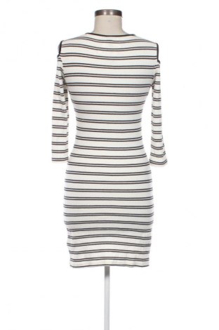 Рокля Page One, Размер XS, Цвят Многоцветен, Цена 3,57 €