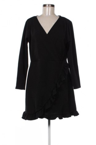 Рокля Pretty Little Thing, Размер XXL, Цвят Черен, Цена 15,73 €