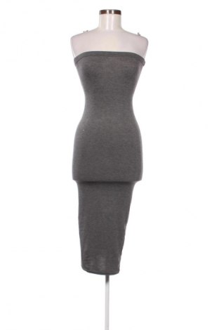 Φόρεμα Pretty Little Thing, Μέγεθος XS, Χρώμα Γκρί, Τιμή 7,99 €