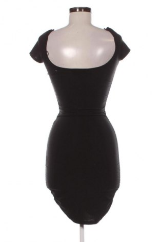 Šaty  Pull&Bear, Velikost S, Barva Černá, Cena  219,00 Kč