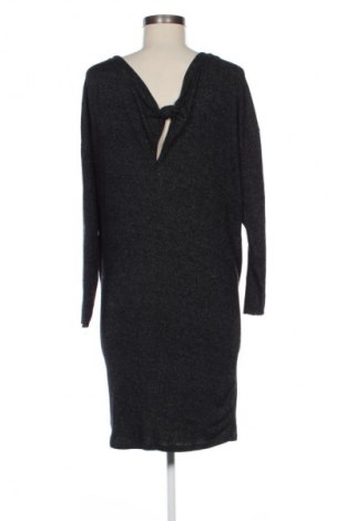 Rochie Pull&Bear, Mărime S, Culoare Gri, Preț 21,99 Lei