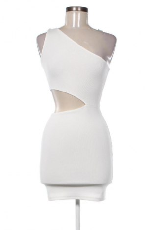 Φόρεμα Pull&Bear, Μέγεθος S, Χρώμα Λευκό, Τιμή 7,99 €