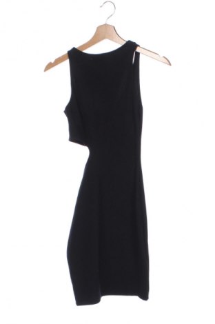 Rochie Pull&Bear, Mărime XS, Culoare Negru, Preț 34,99 Lei