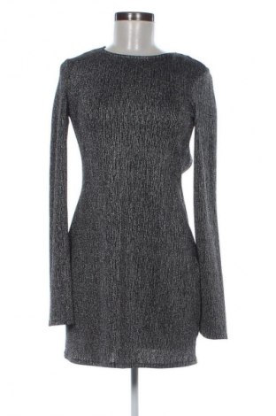 Kleid Pull&Bear, Größe M, Farbe Mehrfarbig, Preis 16,17 €
