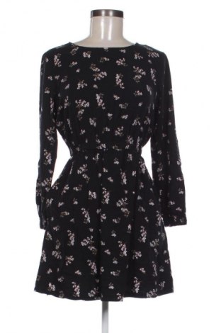 Sukienka Review, Rozmiar M, Kolor Kolorowy, Cena 22,99 zł