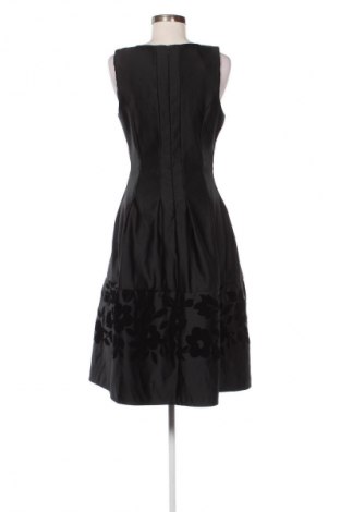 Рокля Rinascimento, Размер M, Цвят Черен, Цена 29,14 €