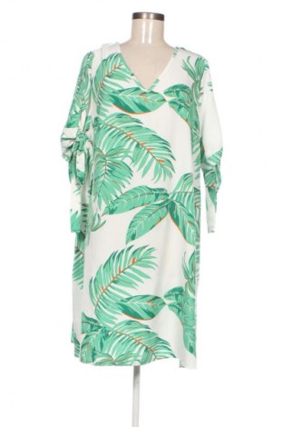 Рокля SHEIN, Размер XXL, Цвят Многоцветен, Цена 11,24 €