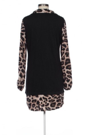 Рокля SHEIN, Размер M, Цвят Многоцветен, Цена 2,55 €