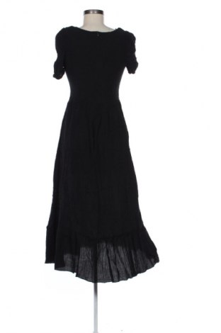 Kleid SHEIN, Größe M, Farbe Schwarz, Preis 17,99 €