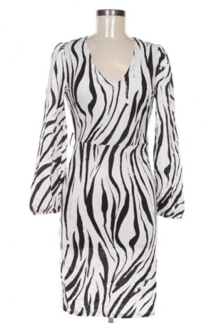 Kleid Sinsay, Größe M, Farbe Mehrfarbig, Preis 4,99 €