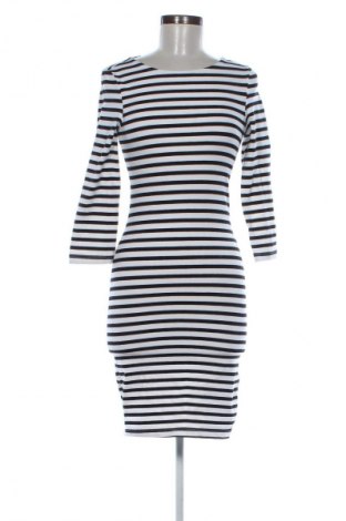 Kleid Sinsay, Größe XS, Farbe Mehrfarbig, Preis 3,99 €