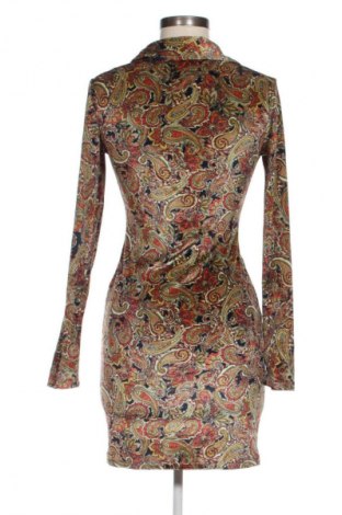 Kleid Stradivarius, Größe S, Farbe Mehrfarbig, Preis 2,99 €