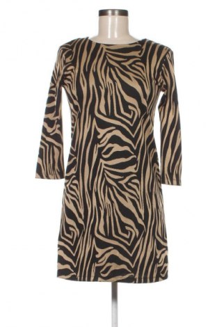 Рокля Stradivarius, Размер S, Цвят Многоцветен, Цена 4,09 €