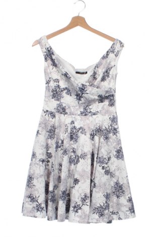 Kleid TFNC London, Größe M, Farbe Mehrfarbig, Preis 8,99 €