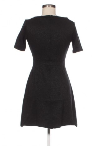 Sukienka Tatuum, Rozmiar S, Kolor Czarny, Cena 43,99 zł