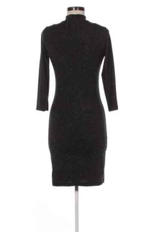 Šaty  Terranova, Velikost M, Barva Vícebarevné, Cena  99,00 Kč