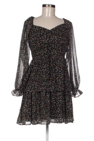 Kleid Trendyol, Größe M, Farbe Mehrfarbig, Preis € 10,99