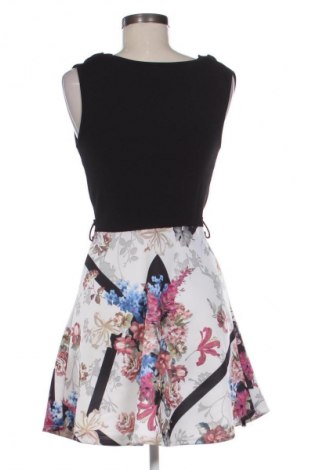 Šaty  Unbranded, Velikost XS, Barva Vícebarevné, Cena  269,00 Kč